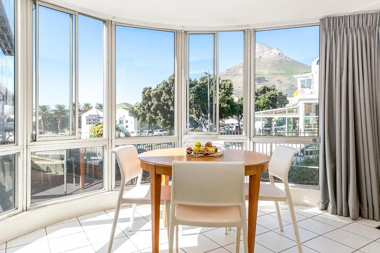 Camps Bay Village - Village Apartments ケープタウン 0*,