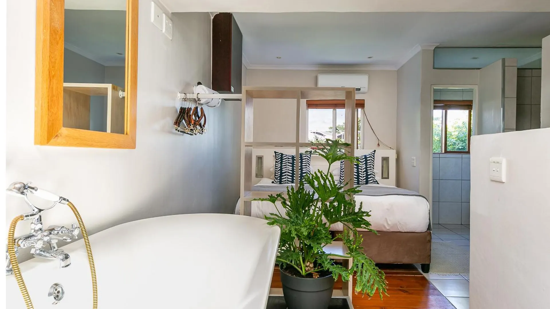 Camps Bay Village - Village Apartments ケープタウン